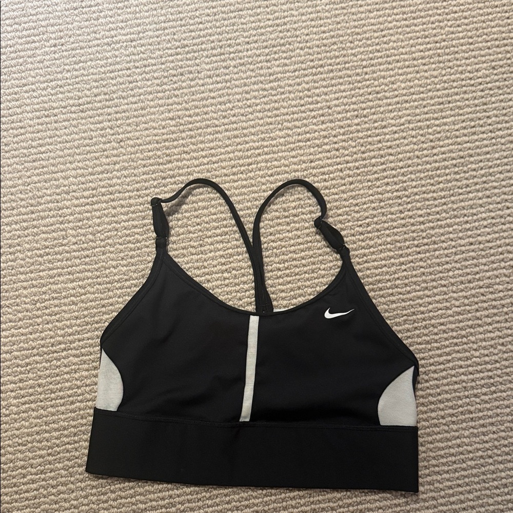 Nike Women's Black and Gray Sports Bra